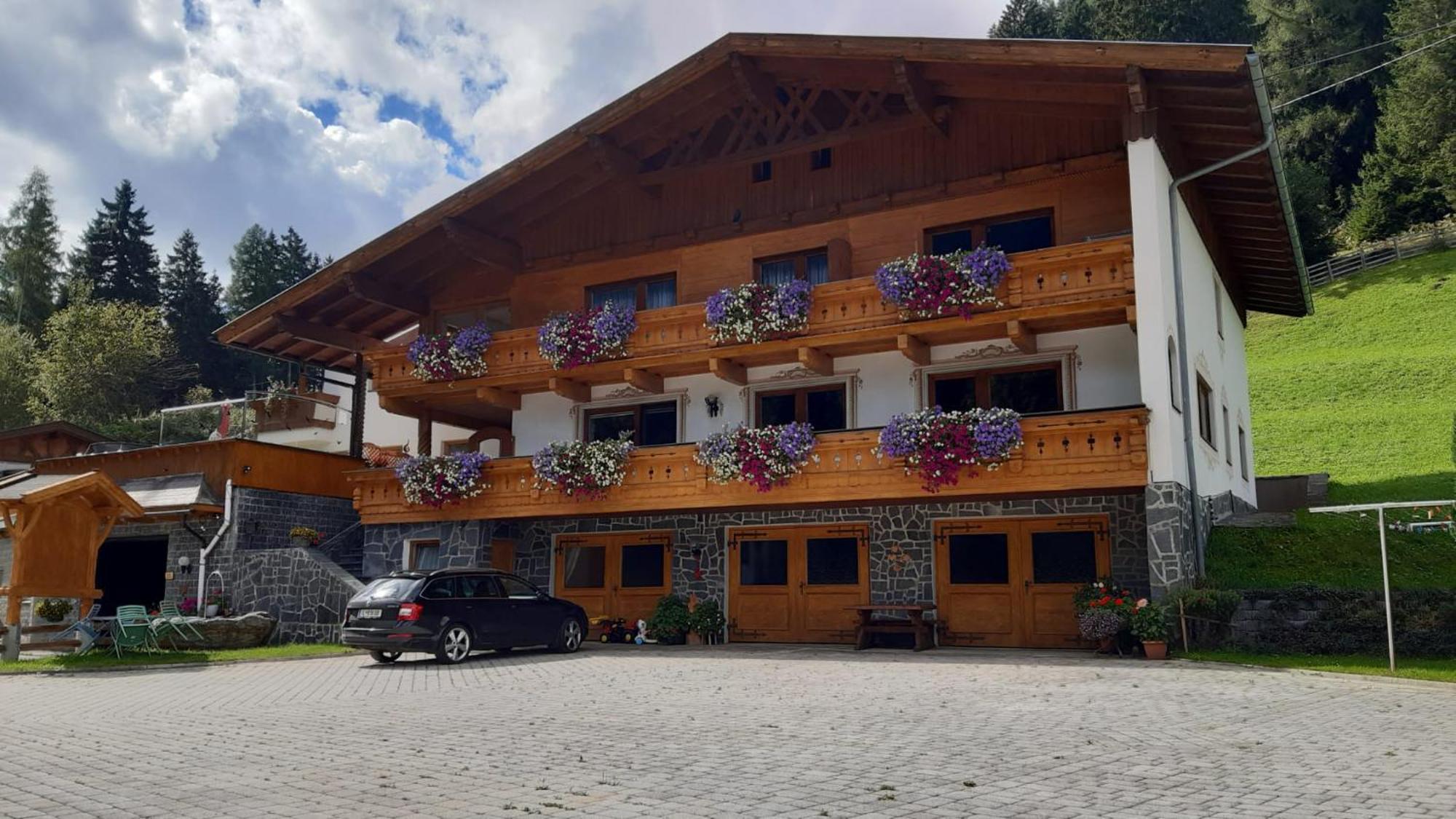 Landhaus Maria Neustift im Stubaital Zewnętrze zdjęcie